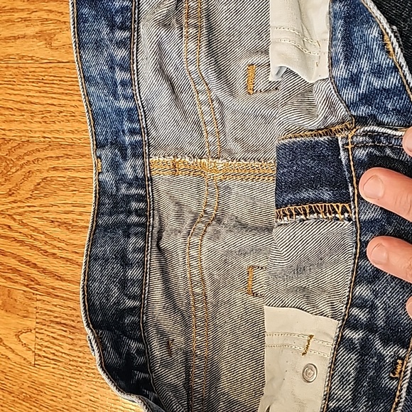 Carhartt Jeans - Picture 6 of 8